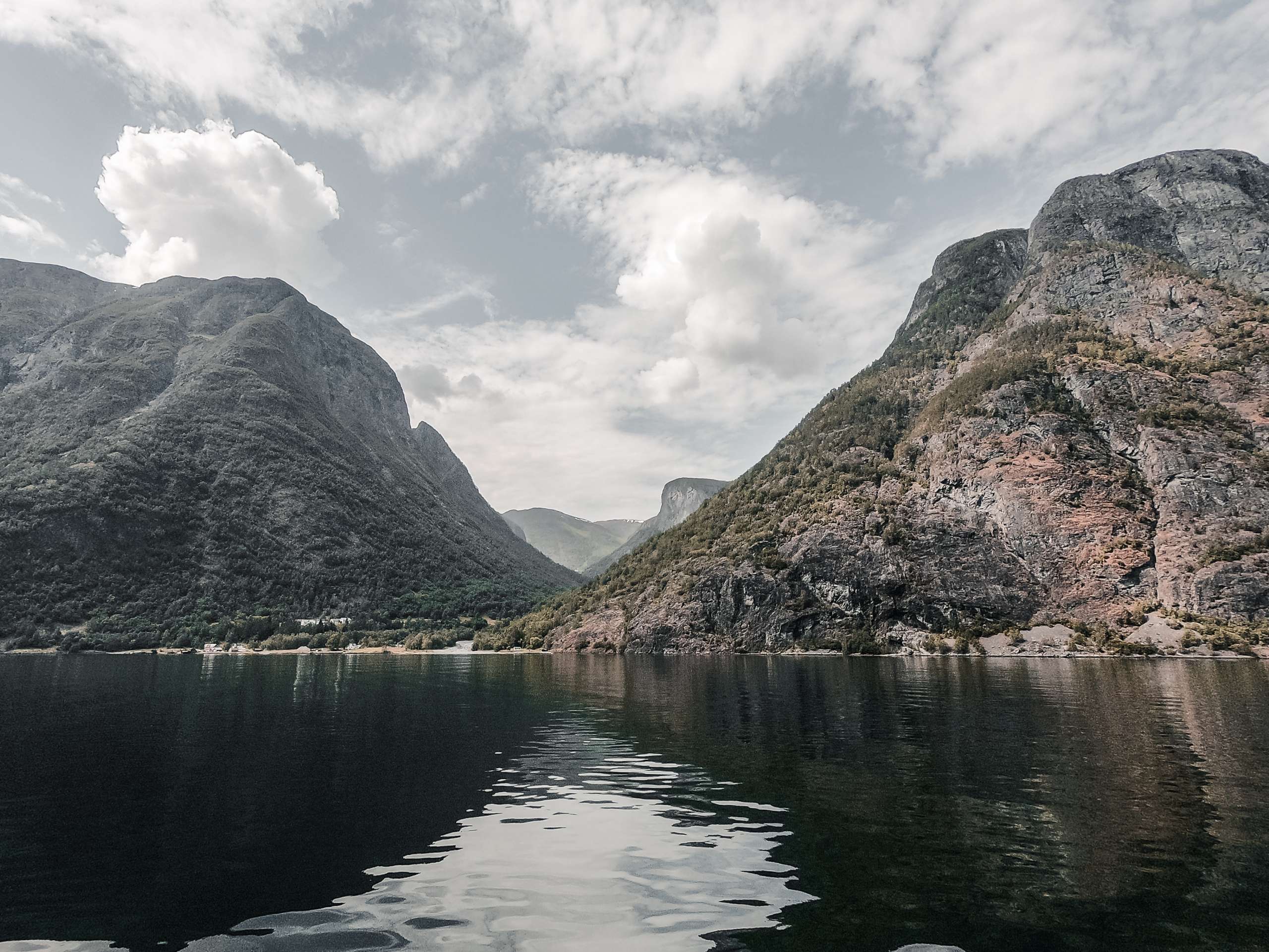 naeroyfjord tour from bergen